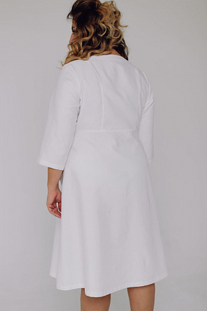 Халат двубортный на пуговицах Вероника PLUS SIZE, белый  в Кургане 4